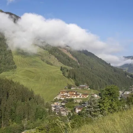 Genieten In Saalbach, Alpenresort D1 By Droomvilla